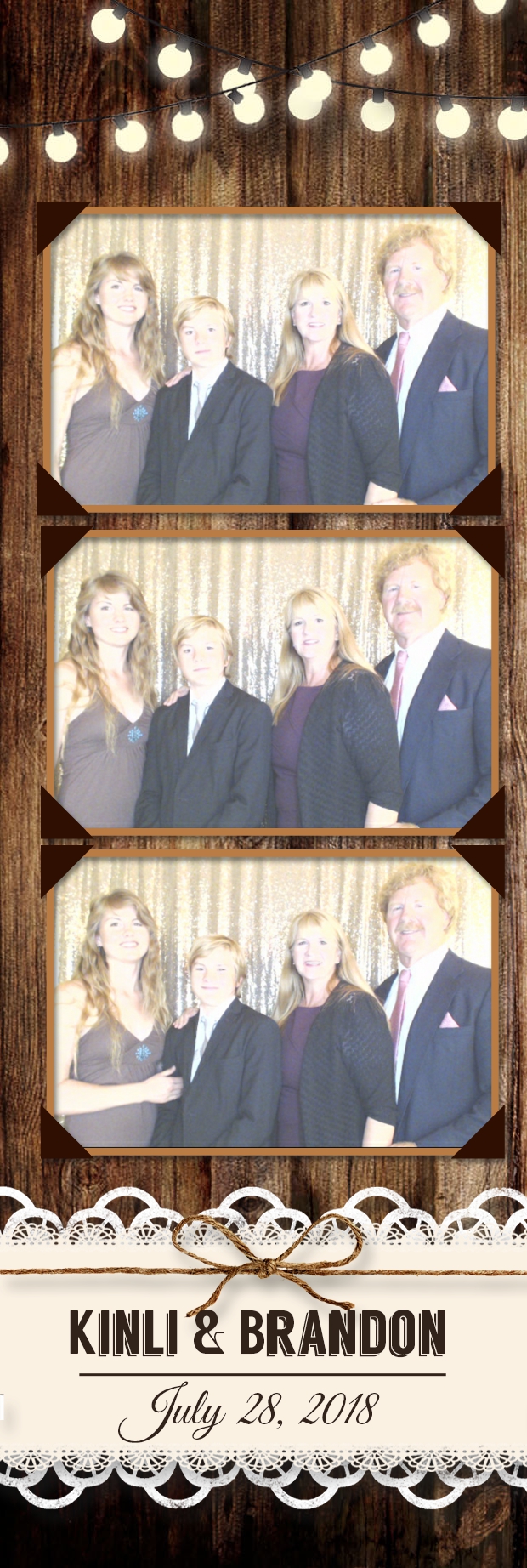 Kinli and Brandon's Wedding | View more photos from the event at gallery.photoboothbillings.com/u/PhotoBoothBillings/Kinli-and-Brandons-Wedding